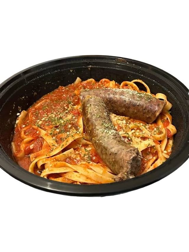 Pasta Marinara For 25.